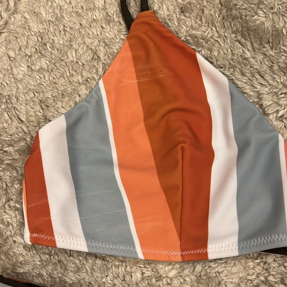 The Normal Brand | Striped Reversible Bikini size Large - Picture 2 of 15
